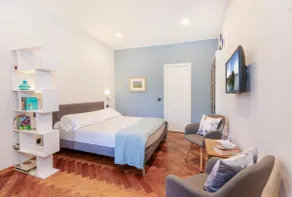Terrazza Mazzini lakeside apartment Stylish - Image 5
