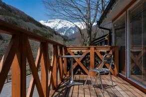 Private lodge with a view of Mt. Tanigawa | River and wood sauna | Sleeps up to 14 | Recommended for consecutive nights - Image 4