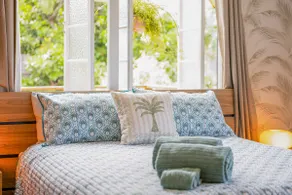 Bungalow on Rollo | Pets, Parking & Personality - Image 2