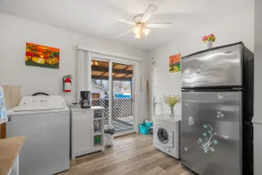 3BR • Sleeps 6 • Free Parking • Walk to 17 Ave - Image 4