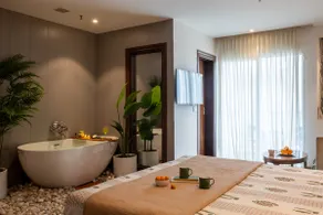 Arundhati Roy's 8th flr apt|Tub|Minimal|Bath Robes - Image 2