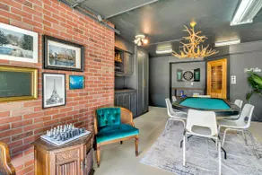 Entertainment Home w/ Sauna & Hot Tub - Image 3