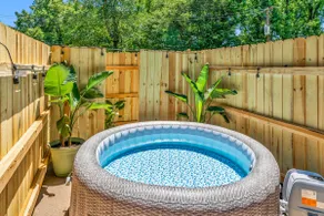 Entertainment Home w/ Sauna & Hot Tub - Image 5