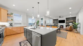 The Modern Retreat in Pasco - Image 5