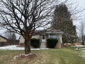 Base Camp in Thomas, WV Sleeps 6 in 3 BR - Image 2