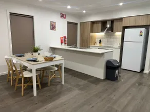 Elegant 3-Bedroom House - Image 2