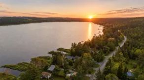 232 on the Lake, Spa, Ski, Golf, Snowmobile - Image 2