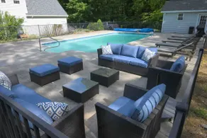 Saratoga Retreat Pool 5BR Sleeps 10 Near Track Dog - Image 4