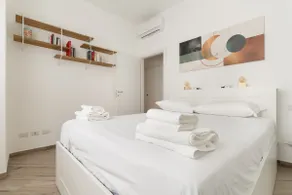 GuestHost - Lovely Flat near Frattini M4 - Image 3