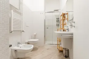 GuestHost - Lovely Flat near Frattini M4 - Image 5