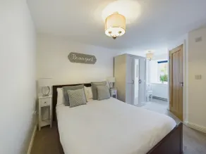 Charming 3 Bedroom Home in the Heart of Stanhope - Image 4