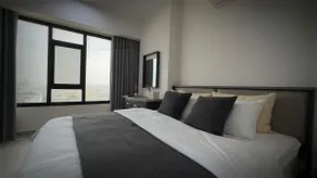 Al Khoud Souq Apartment - Image 2