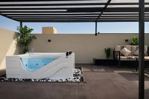 Abt 3BR | An Narjis with jacuzzi & out area 10 - Image 3