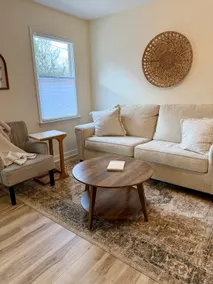 Soothing, Cozy Retreat Near Downtown Louisburg - Image 2