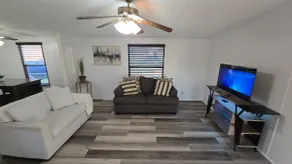 Guesthouse Baytown Jay's Place - Image 2