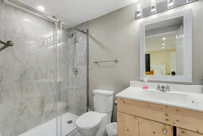 Beautiful Private Basement Suite in Nepean Ottawa - Image 5