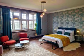 Cleeve House Grand Manor · Near Bath · Sleeps 26 - Image 4
