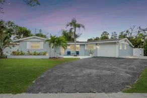 Bayside*Htd pool*Pickleball*Close to Beaches - Image 3