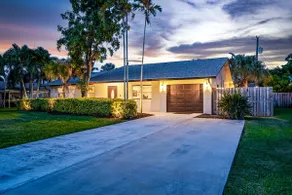 Delray Retreat~Heated Pool~Sauna~Cold Plunge~Games - Image 4