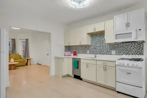 Entire renovated one-bedroom apartment - Image 3
