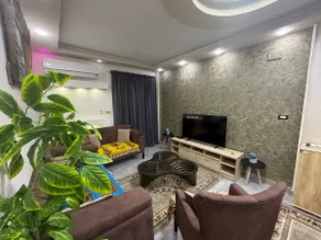 Elegant 4BR Family Apartment in Dokki Nile & Metro - Image 4