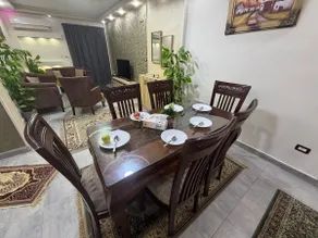 Elegant 4BR Family Apartment in Dokki Nile & Metro - Image 2