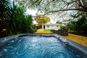 East Boca Getaway | Minutes to Beach & Downtown - Image 4