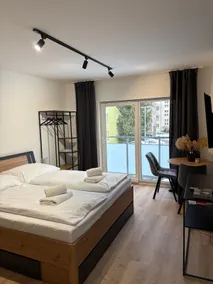 W&V living - Image 2