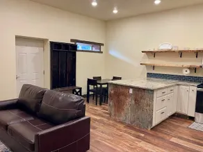Quiet country quarters. 1 Q bed, 1 Q sofa bed - Image 2