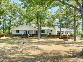 Roux’s Lake House Toledo Bend 4/3 6 Beds Sleeps 8 - Image 2