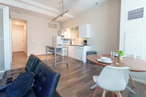 Stylish 1 Bed In Downtown Cincinnati - Image 4