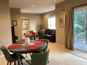 Five Oaks Retreat - Image 2