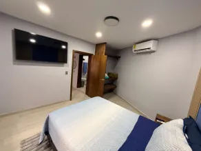 House within 6 minutes from The Plaza - Image 4