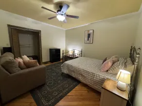The Downtown Loft - Image 5