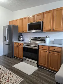 Entire home in Greenwood near shopping. +Pets - Image 4