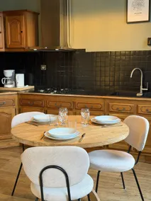 The 20 - Pleasant townhouse - Image 2