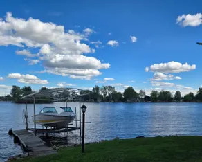 Lake House Getaway - Image 2
