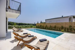 Villa Enja in tranquille village with heated salted pool - Image 3