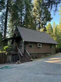 Cozy Nordic Cabin Escape|Pickleball w/Forest Views - Image 2