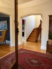 Classic Tudor family home - Image 4