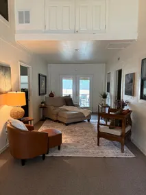 Heritage House - Spacious Retreat at Peace Valley - Image 3