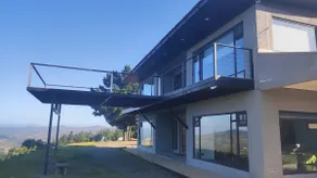 Manor overlooking the valley | Terrace and rest - Image 3