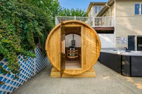 Sleeps 20 • Sport Court • Game Room • Grill • Spa - Image 4