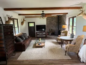 Cedar Lodge | Sleeps 20+ | Near Square | +Views - Image 4