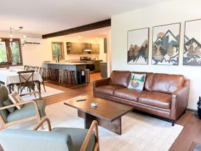 NEW Prelaunch Pricing Lakefront Fireplace EV Chrgr - Image 2