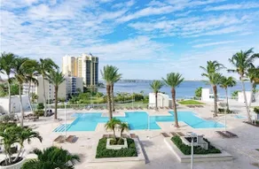 Luxury Apartment & View – Perfect for Your Stay - Image 4