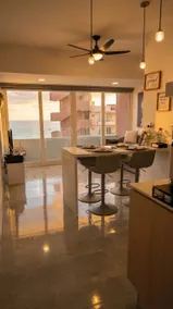 Beautiful 1-bedroom condo on the beach - Image 4