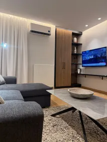 Luxury Double Bedroom Apartment in the City Center - Image 4