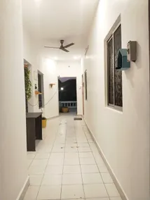 Elegant Room | 1.2 km WhiteTown | Kitchenette - Image 5