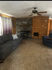 UpNorth 2Bdrm Comfy House w/ Jacuzzi&Tons of Perks - Image 2